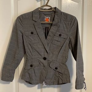 ‼️SOLD‼️ Hugo Boss women’s fitted jacket/blazer XS